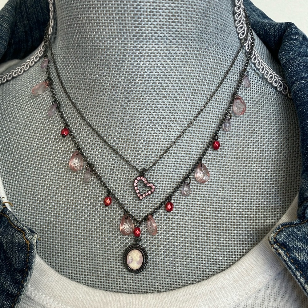 Vintage Style Cameo & Heart Necklace